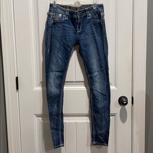 Rock revivals. Easy skinny. Betty. Size 26.